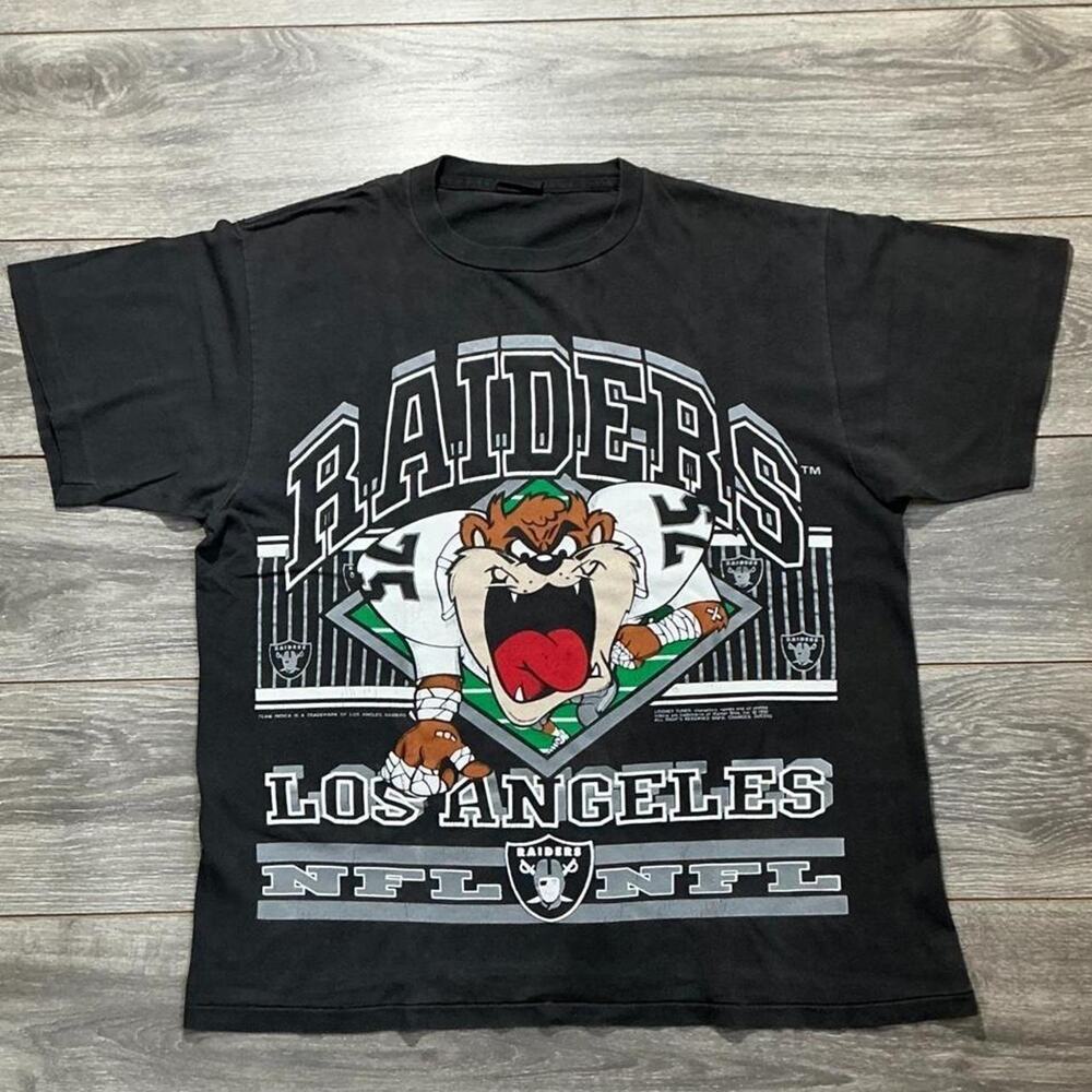 Vintage 90s Changes Looney Tunes Shirt